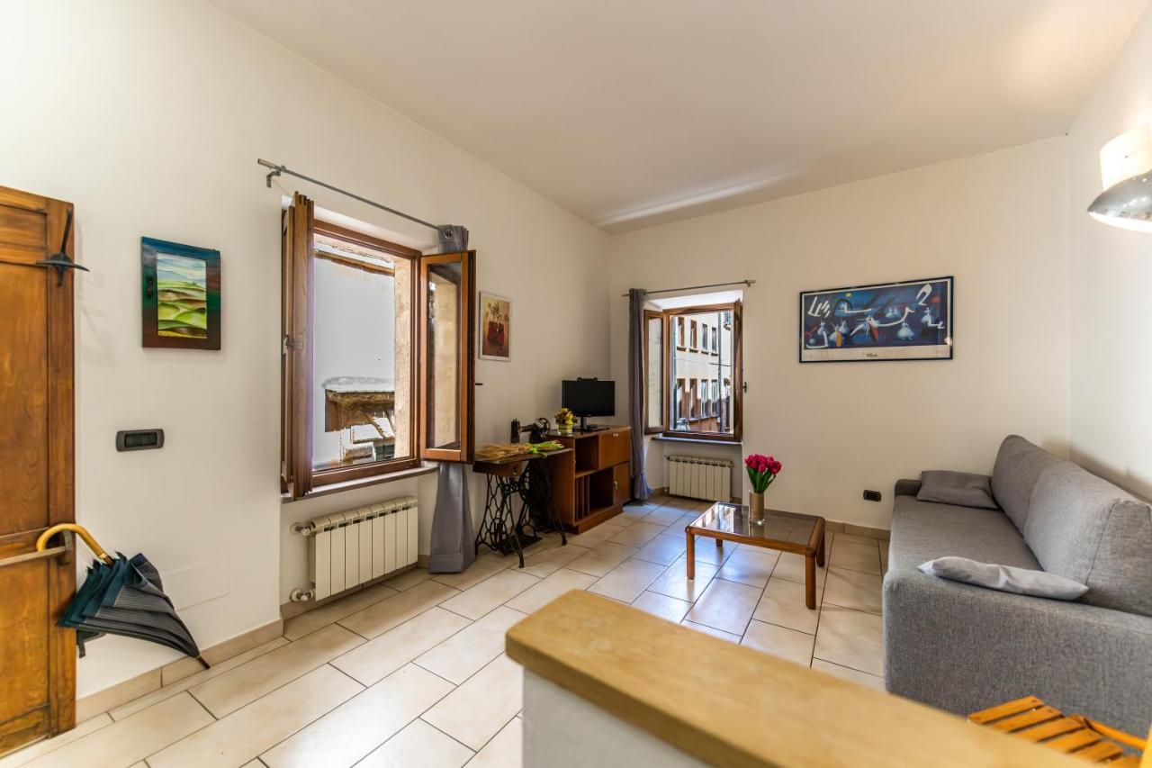 Terrazza Dei Sarti Central Volterra Penthouse 6 Beds & More Apartment Exterior photo